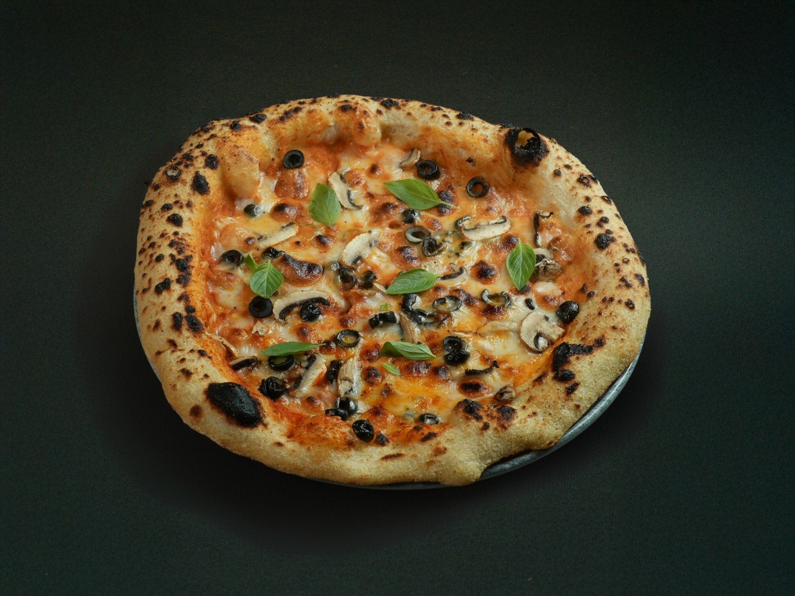 بيتزا ماشروم اوليف